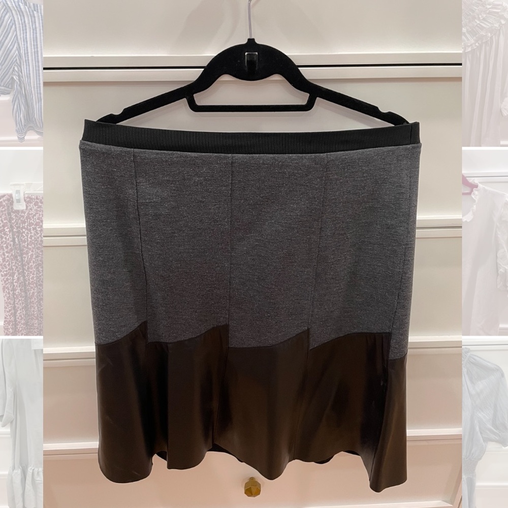 NEVER WORN ELIE TAHARI SKIRT! PERFECT CONDITION!